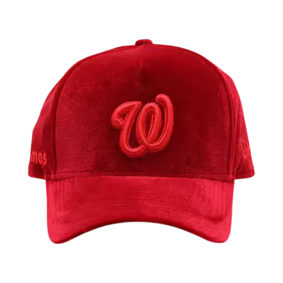 atmos x NEW ERA Exclusive 9FORTY Washington Nationals Velvet "Scarlet"