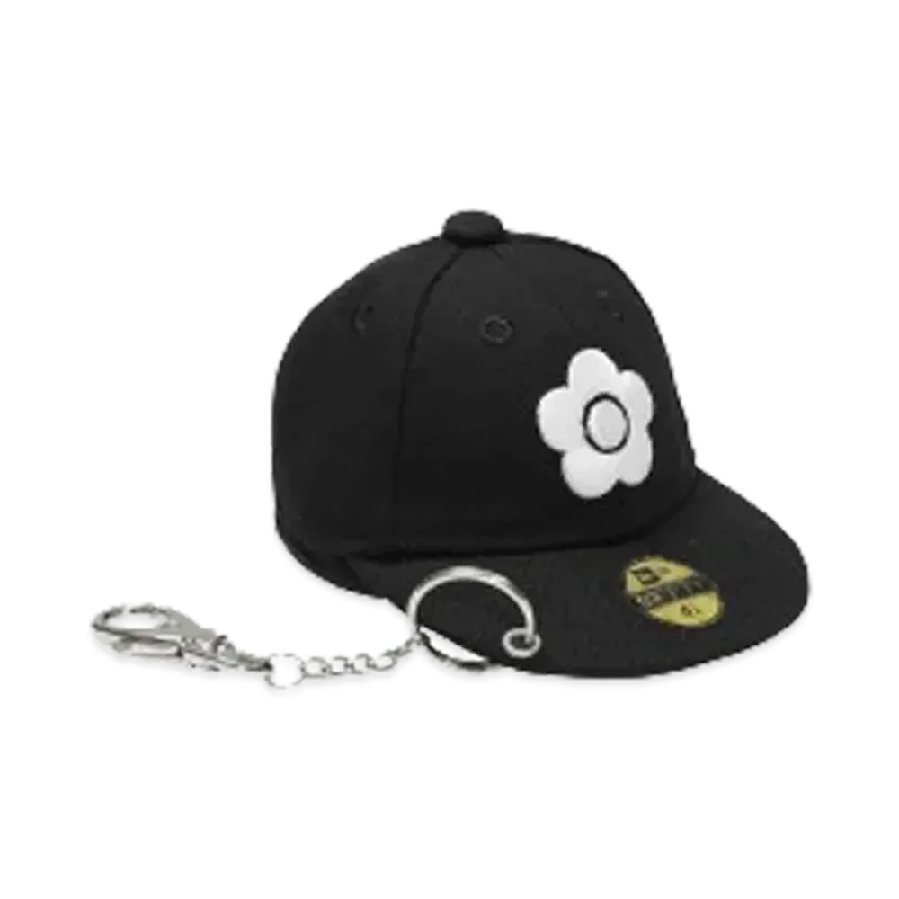 NEW ERA x MARY QUANT Big Daisy Die Cut Pouch "Black"