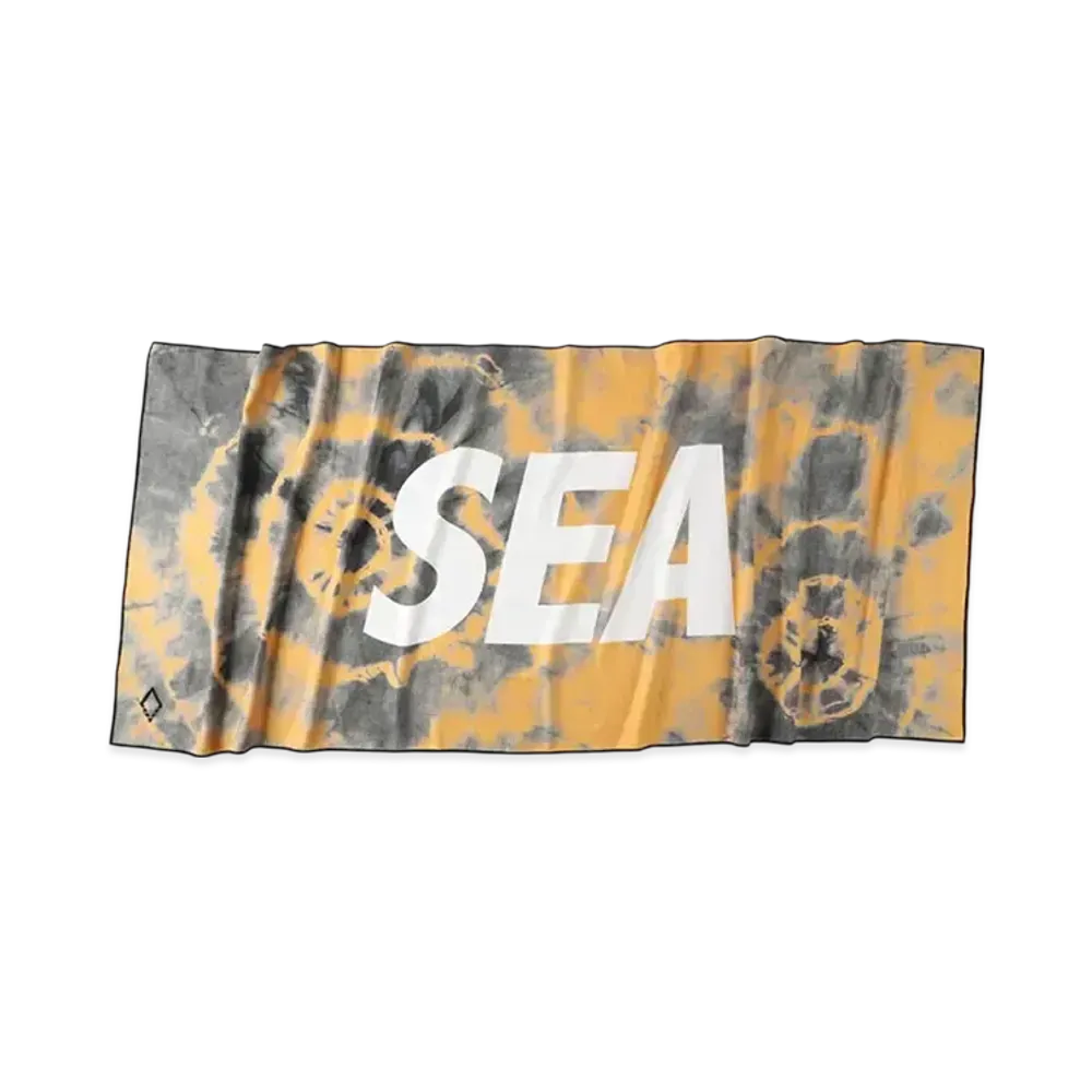 Nomadix x WIND AND SEA Camp Towel "Brown/Tie-Dye"
