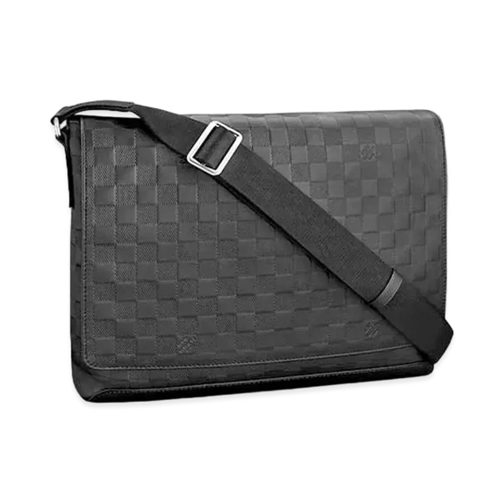 Louis Vuitton District MM Damier Infini