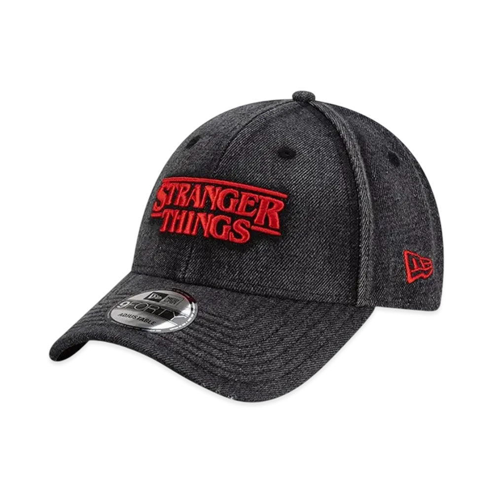 NEW ERA x Netflix Stranger Things 9Forty "Black"