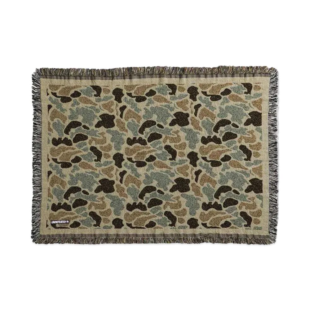 UNDEFEATED THROW BLANKET - 02179 "Camo"