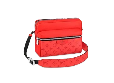 Louis Vuitton Outdoor Messenger Taigarama "Rouge"
