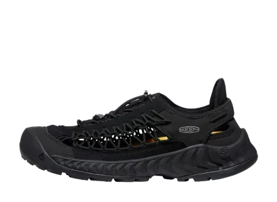 KEEN Uneek Nxis "Triple Black"