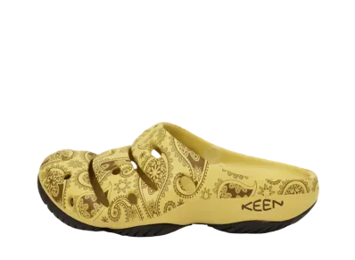 KEEN Women's Yogui Arts "Caffe Latte Paisley"