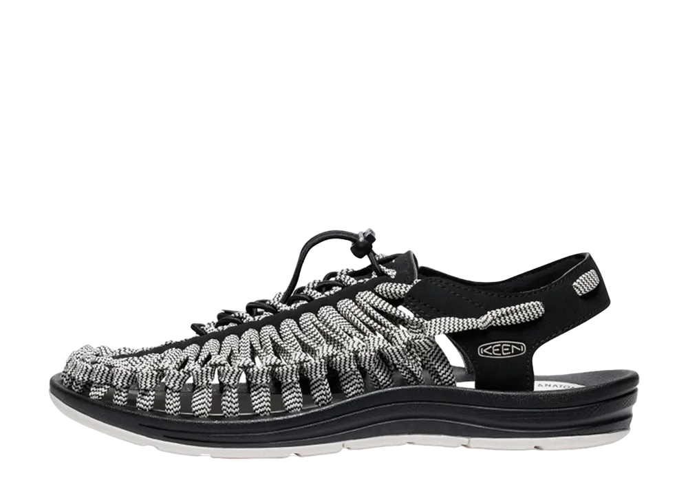 KEEN Uneek Flat "Black/Birch"