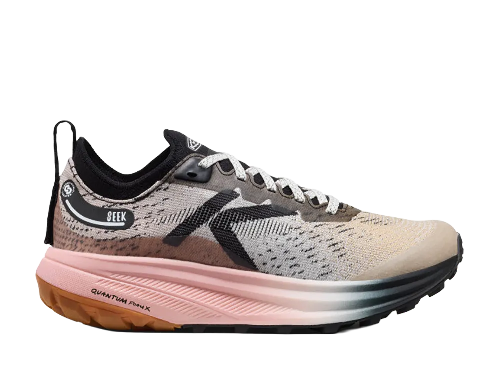 KEEN Women's Seek "Black/Sunset Sand"