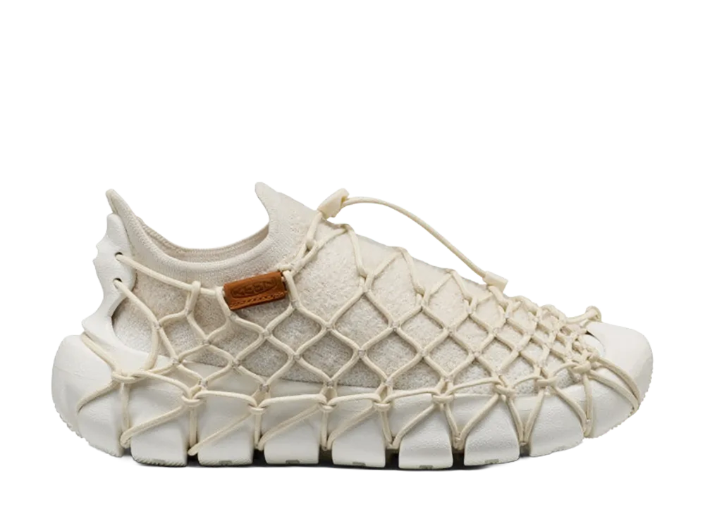 KEEN Women's Uneek 360 "Atmosphere Birch"