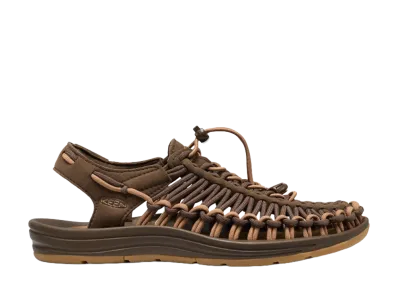 KEEN Women's UNEEK "Dark Earth/Chipmunk"