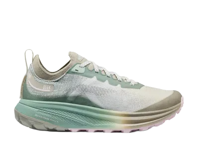 KEEN Women's Seek "Lily Pad/Abbey Stone"