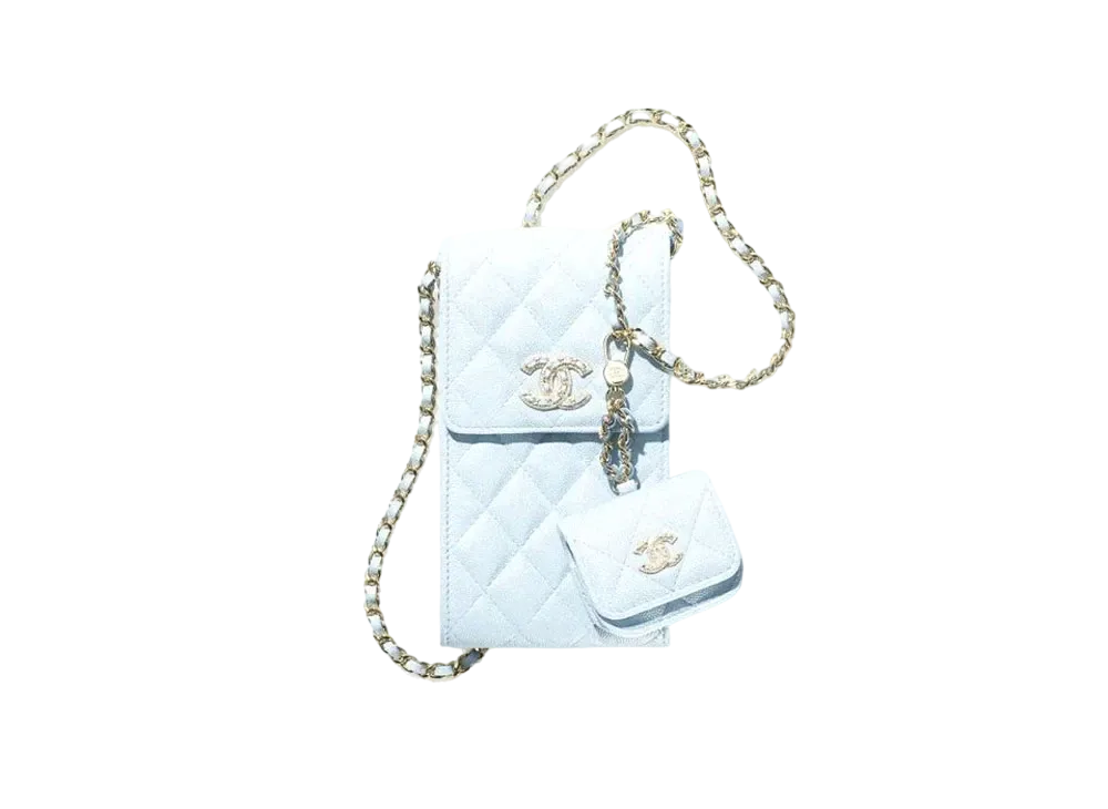 CHANEL Smartphone & Airpods Pro Case Grain Shiny Calfskin "Blue"