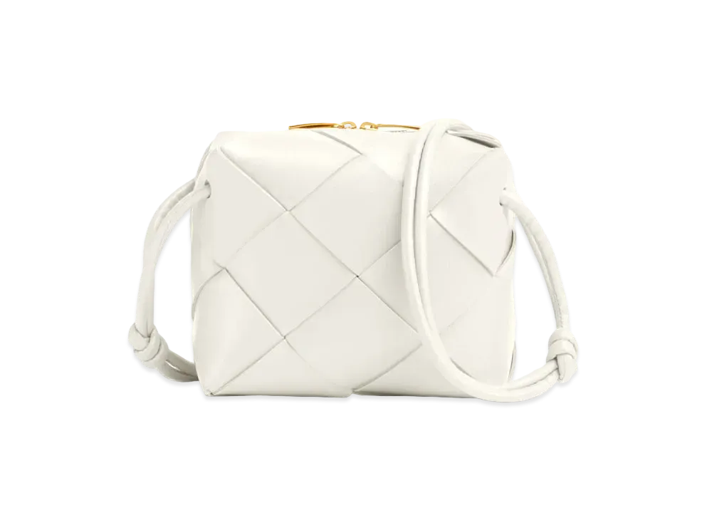 Bottega Veneta Cassette "White"