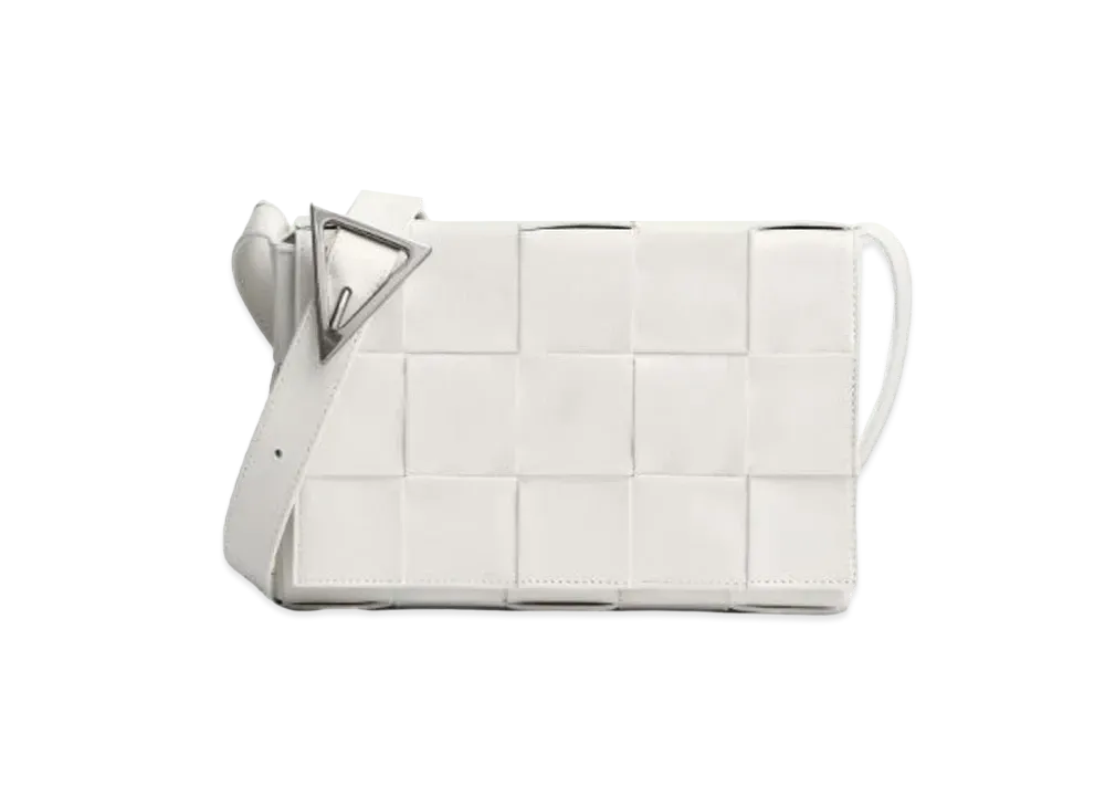 Bottega Veneta Cassette "White"