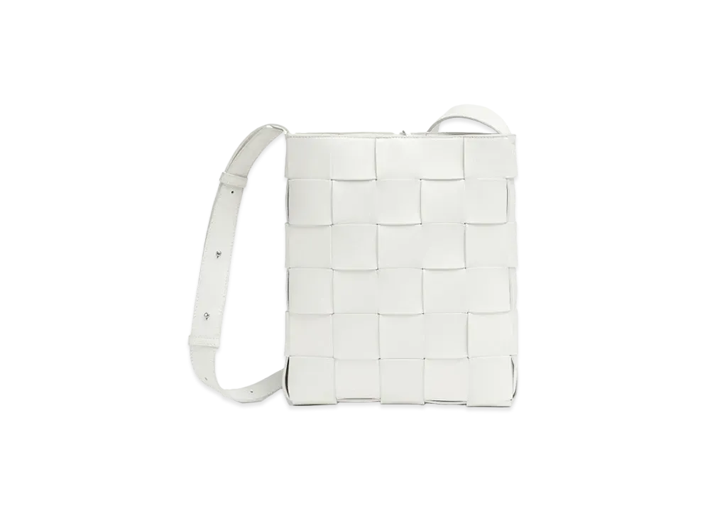 Bottega Veneta Cassette "White"