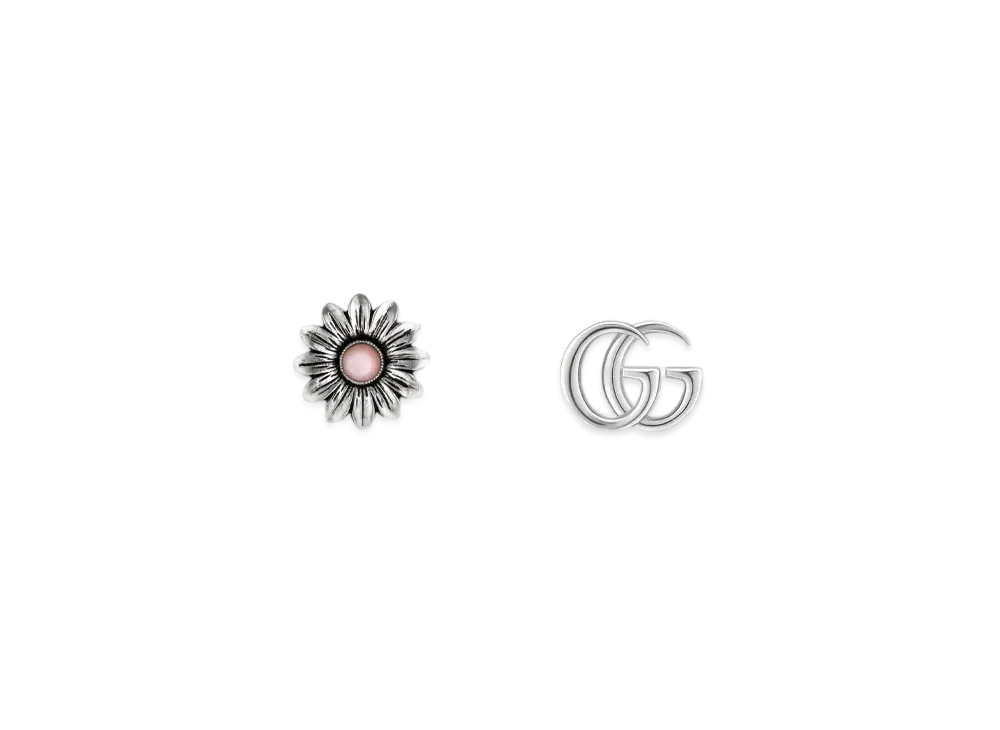 GUCCI Double G Flower Stud Earrings