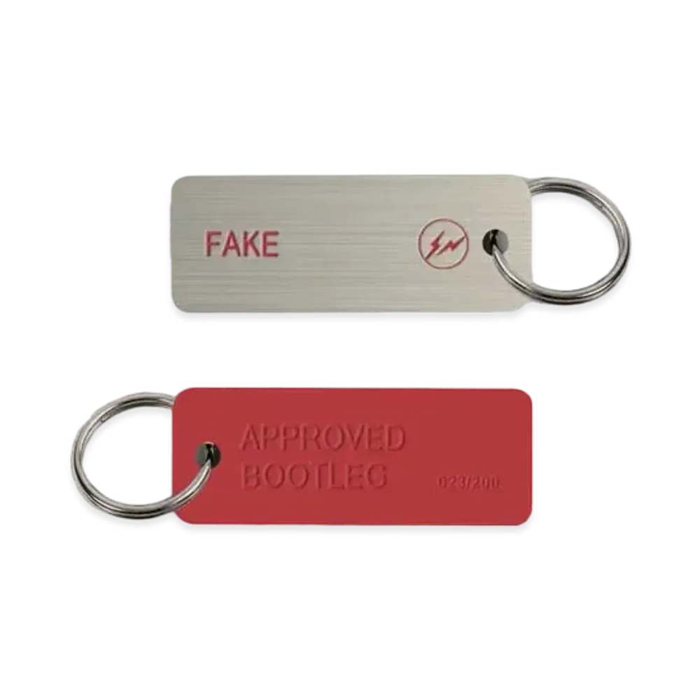 FRAGMENT FAKE Keytag "Steel"