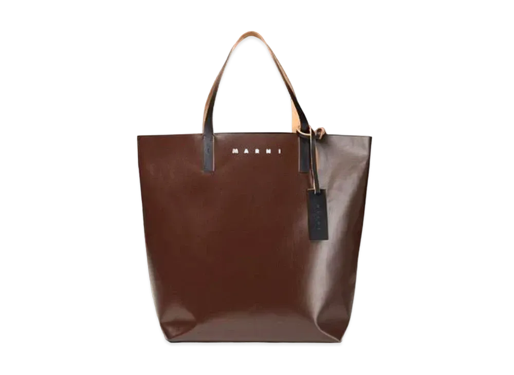 秋コーデの仕上げはブラウンのバッグ！ストリートからハイブランドまで