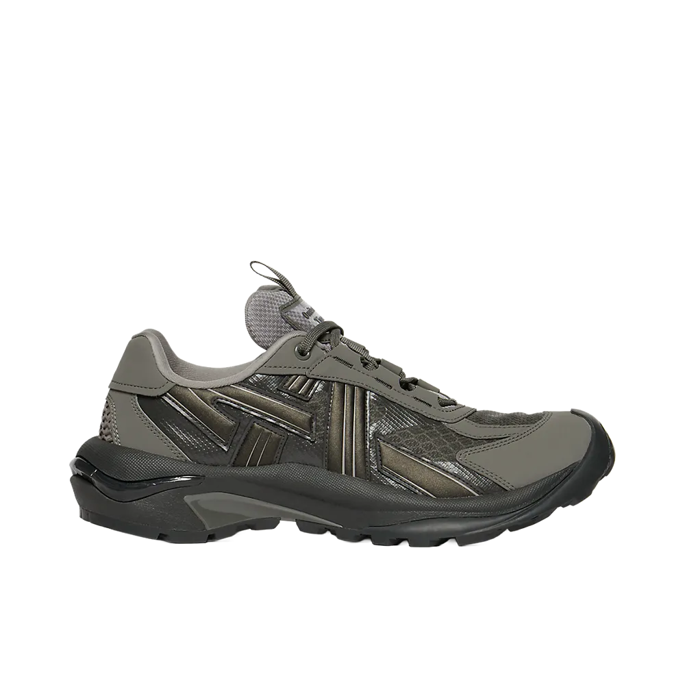Onitsuka Tiger Tigtrail "Truffle Grey/Gunmetal"