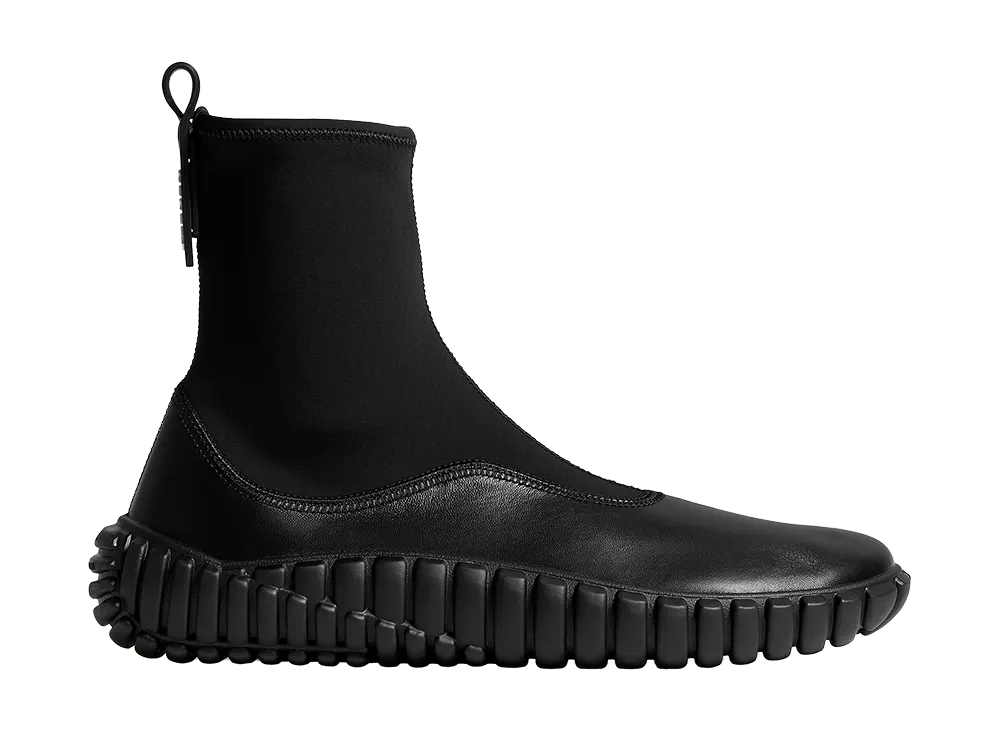 Bottega Veneta Women's Tide Sneakers "Black"