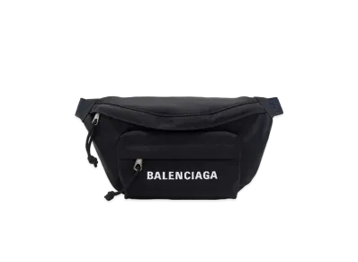 BALENCIAGA Wheel Beltpack "Black"