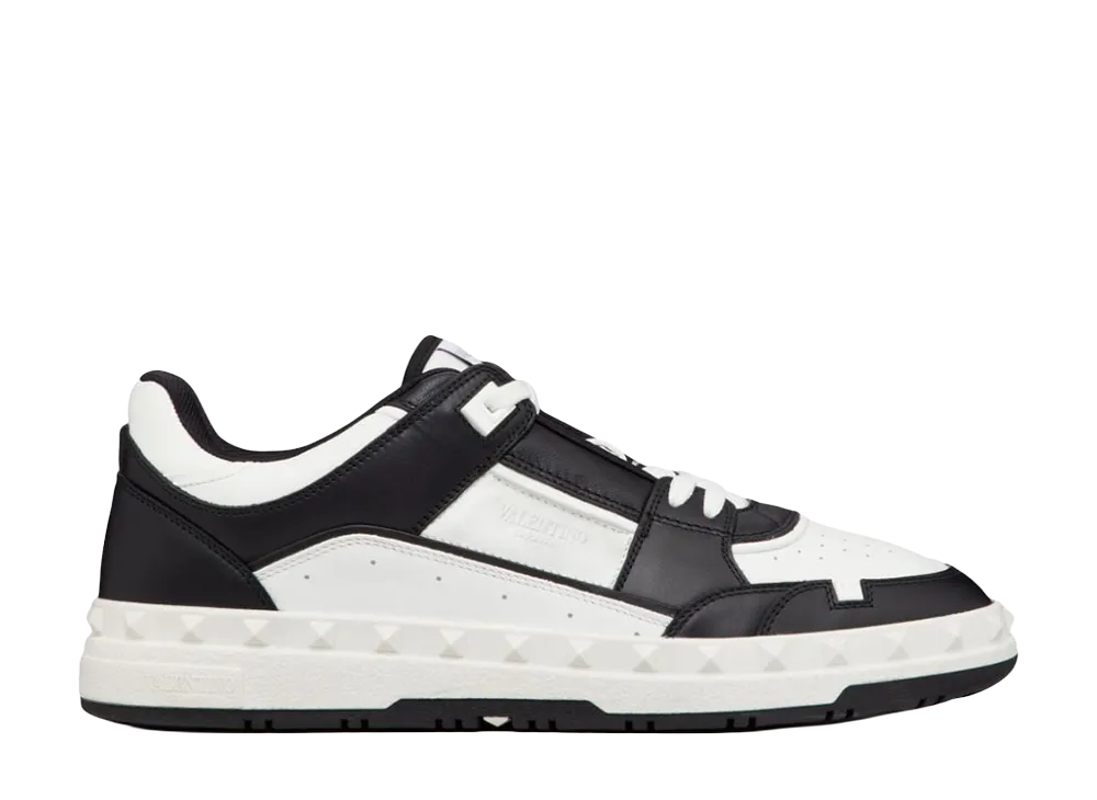 Valentino Garavani Sneakers Black "Black"