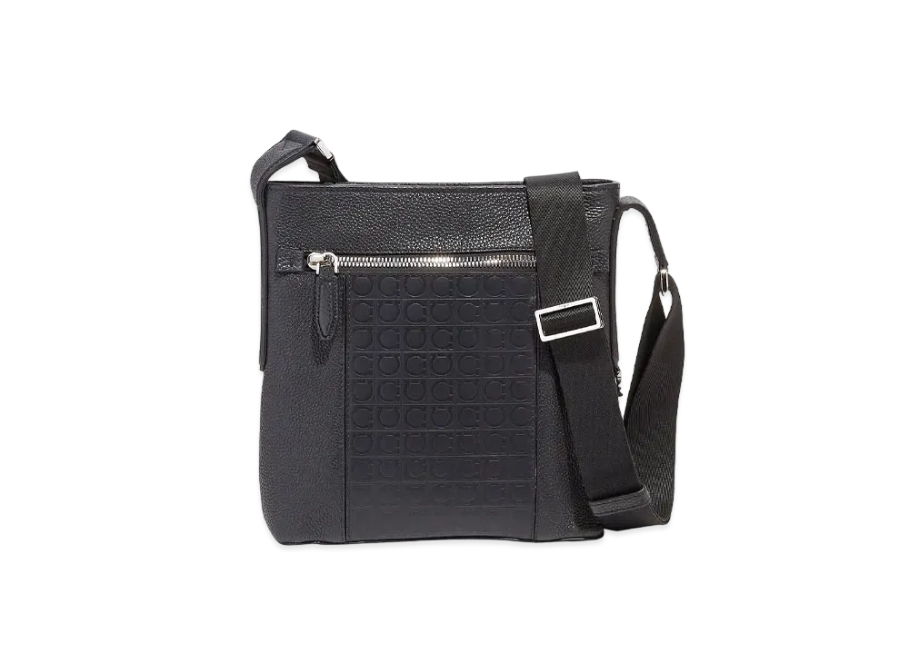 サルヴァトーレフェラガモ ショルダーバッグ 