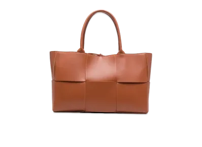 Bottega Veneta Arco Tote "Maple"