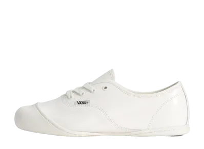 S.R. STUDIO. LA. CA. × OTW by Vans Authentic Prima "White"