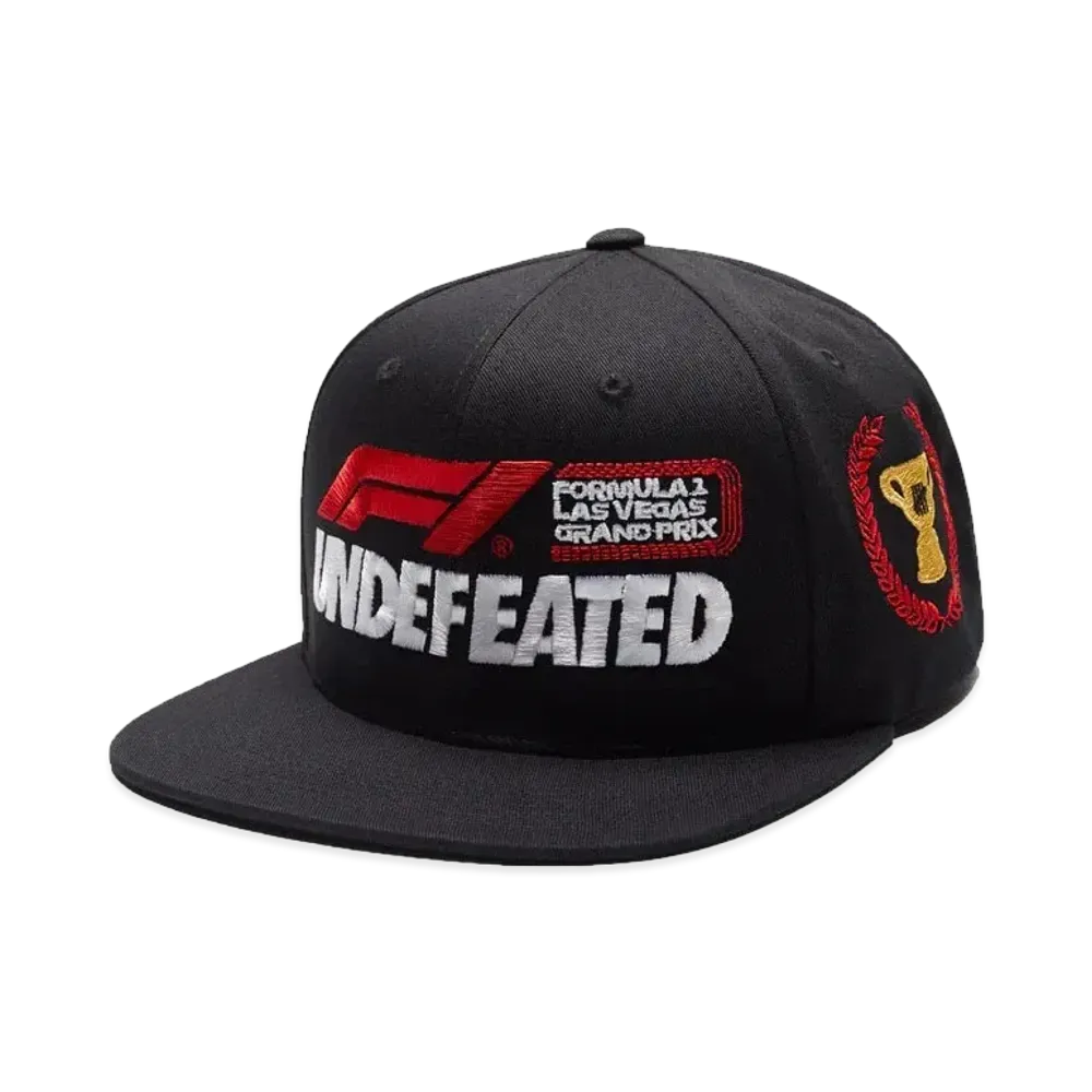 UNDEFEATED x F1 LVGP Podium Strapback "Black"