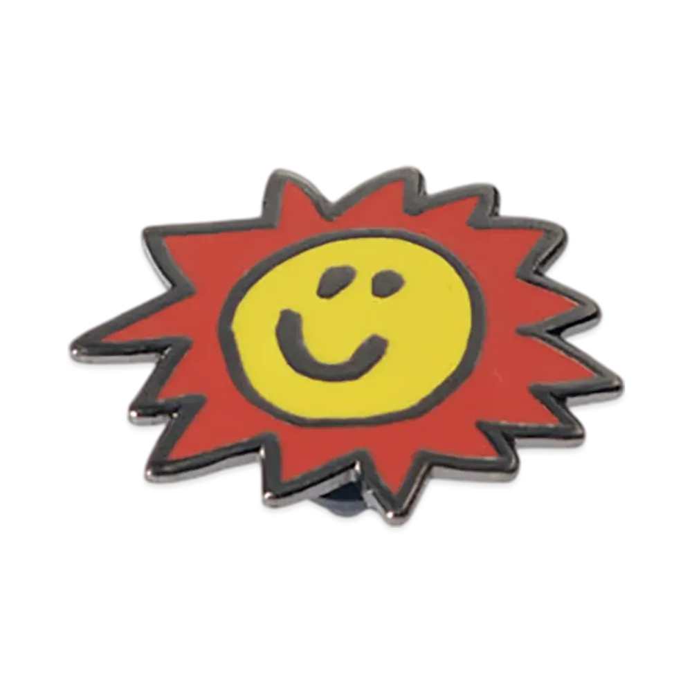 RASSVET Sun Smiley Pin "Red"