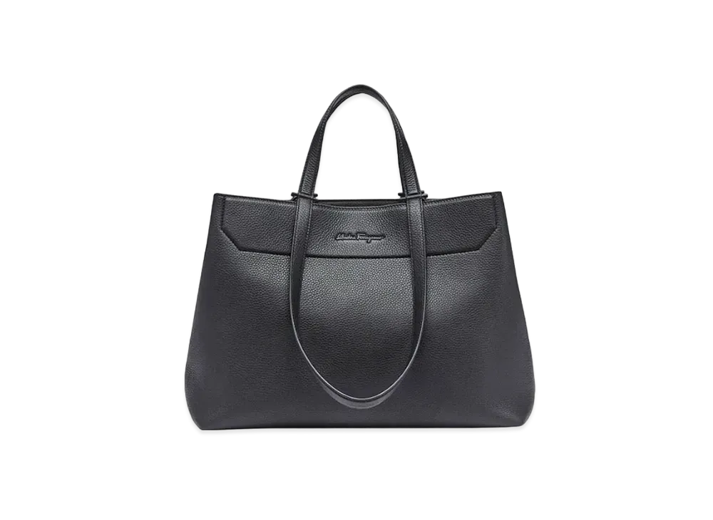 サルヴァトーレフェラガモ トートバッグ 