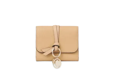 Chloe Alphabet Small Tri Fold Wallet With Leather Link In Grained & Shiny Calfskin "Soft Tan"