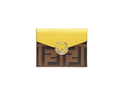 フェンディ(FENDI)スニーカー 人気の新作/中古通販【スニーカー フェンディ(FENDI)スニーカー 人気の新作/中古通販【スニーカー