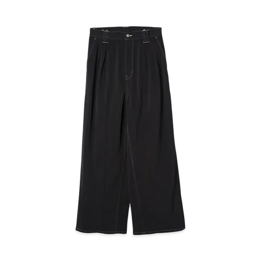 YOKE High-Twisted Polyester Kersey 3Pleated Trousers "Carbon Black"