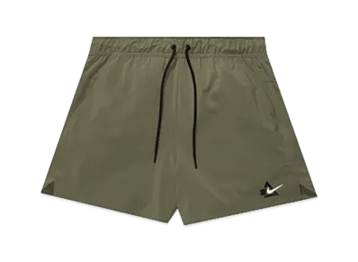 UNDEFEATED UACTP x Nike NRG Unlmtd 5In Short "Olive"