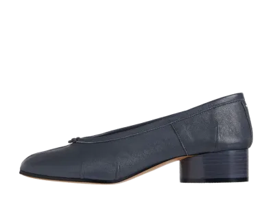 Maison Margiela Women's Tabi Ballerinas "Grey"
