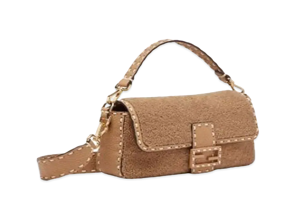 FENDI Baguette Sheepskin Bag "Beige"