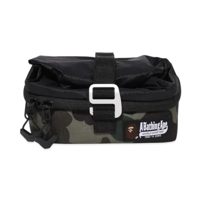 A BATHING APE Bape Camo Bag In Cooler "Green"