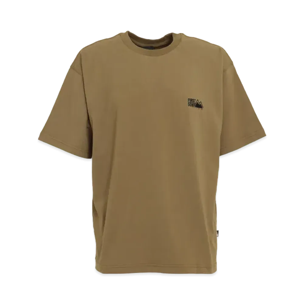 FIRST DOWN LOGO S/S T "SoftKhaki"