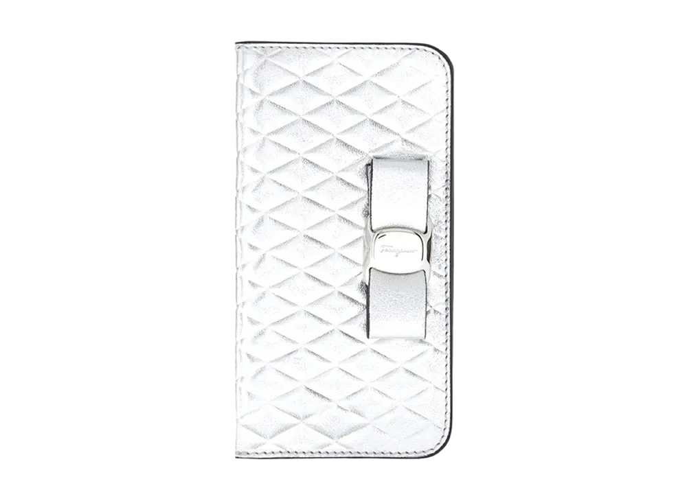 SALVATORE フェラガモiPhone12、12proケース FERRAGAMO LOGO MAGENTA