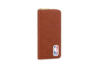 Louis Vuitton Zippy Wallet Vertical