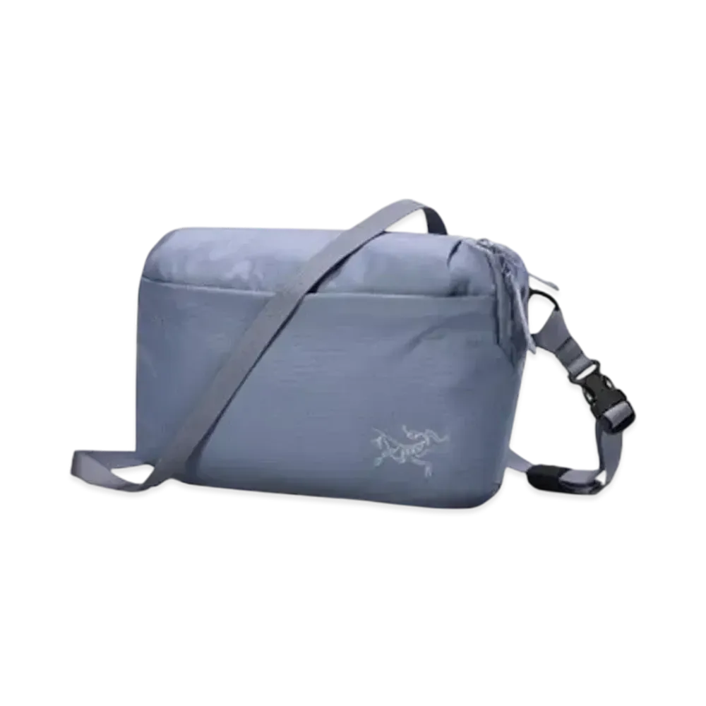 ARC'TERYX Hilliard Crossbody Bag "Stratus"
