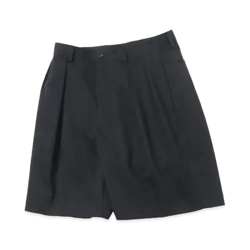 A.PRESSE Two Tuck Chino Shorts "Black"