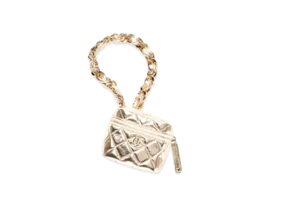 CHANEL Clutch Bag Metallic Lambskin "Gold"
