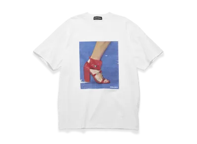 GOD SELECTION XXX Red Heel & Pouch Photo Tee GX-S26-ST-14 "White"
