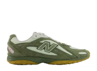 New Balance 204L "Dark Olivine/Garter Snake"