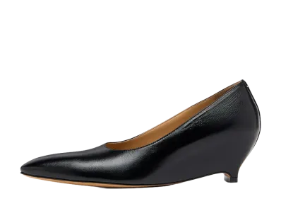 Maison Margiela Women's Heel-less Pumps "Black"