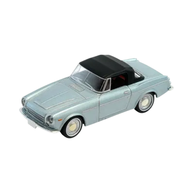 TOMYTEC "TOMICA LIMITED VINTAGE" 1/64 LV-134b Datsun Fairlady 1600 (Light Blue)