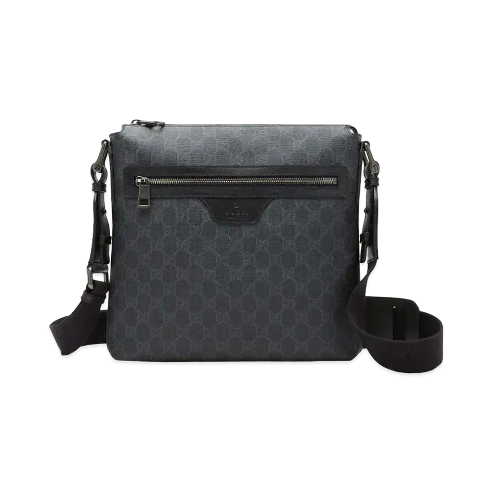 GUCCI GG Supreme Messenger Bag "Black"