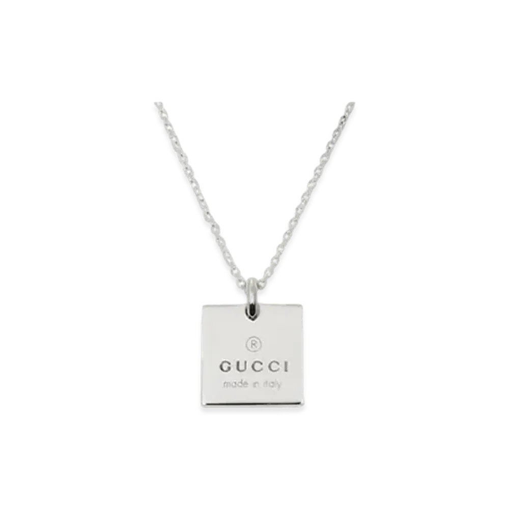 GUCCI Logo Plate Necklace "Silver"